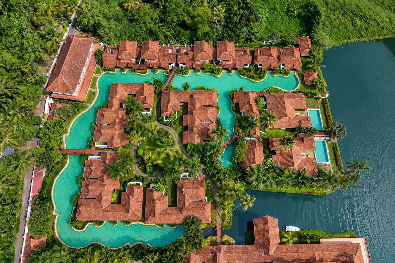 Kumarakom Lake Resort