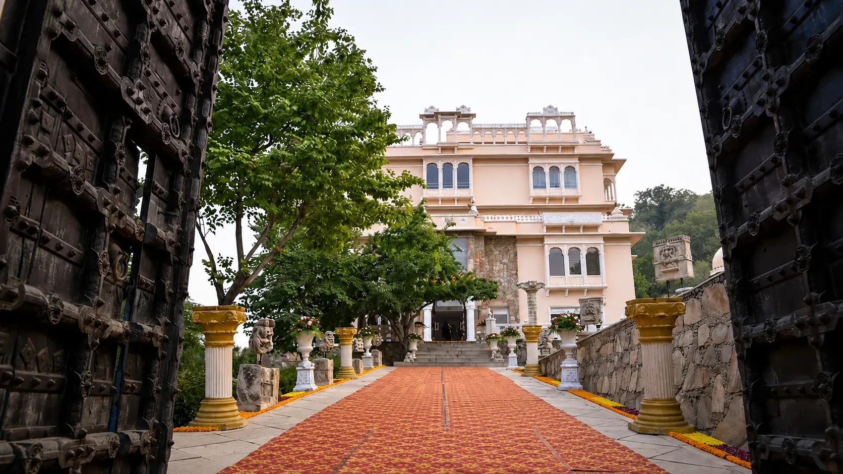 Fateh Vilas luxury room Udaipur
