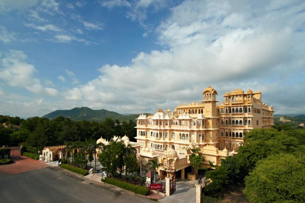 Chunda Palace – Royal Heritage Hotel in Udaipur
