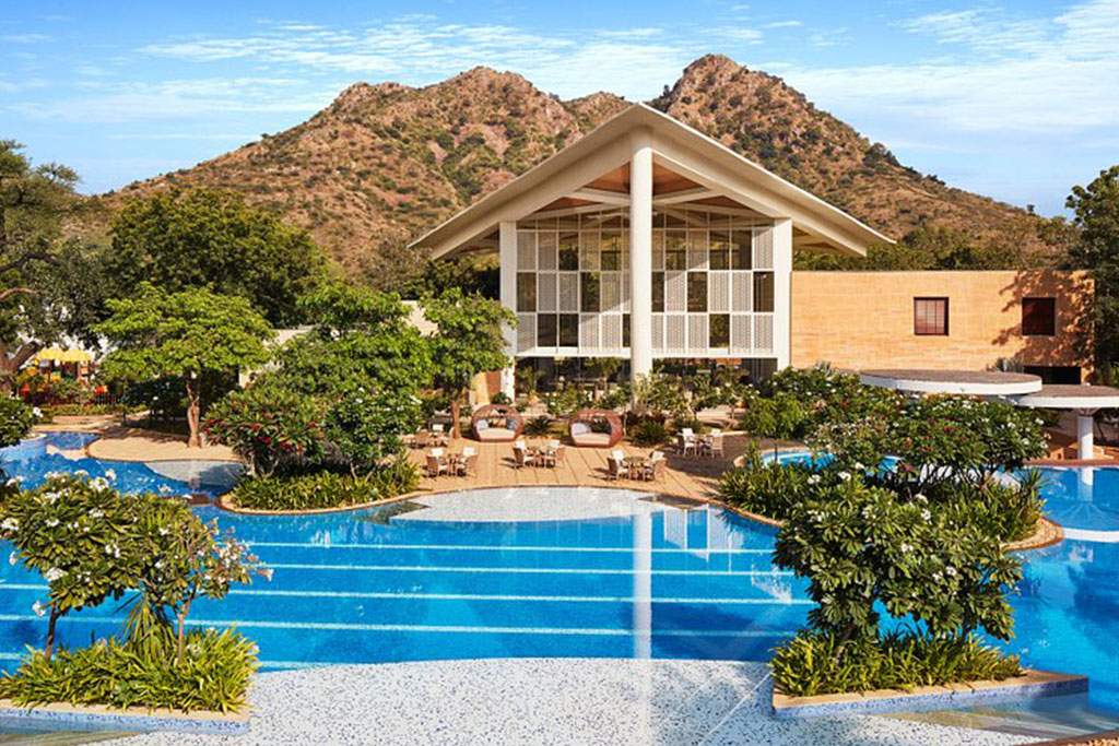 Taj Aravali Resort & Spa – Luxury Wedding Resort in Udaipur