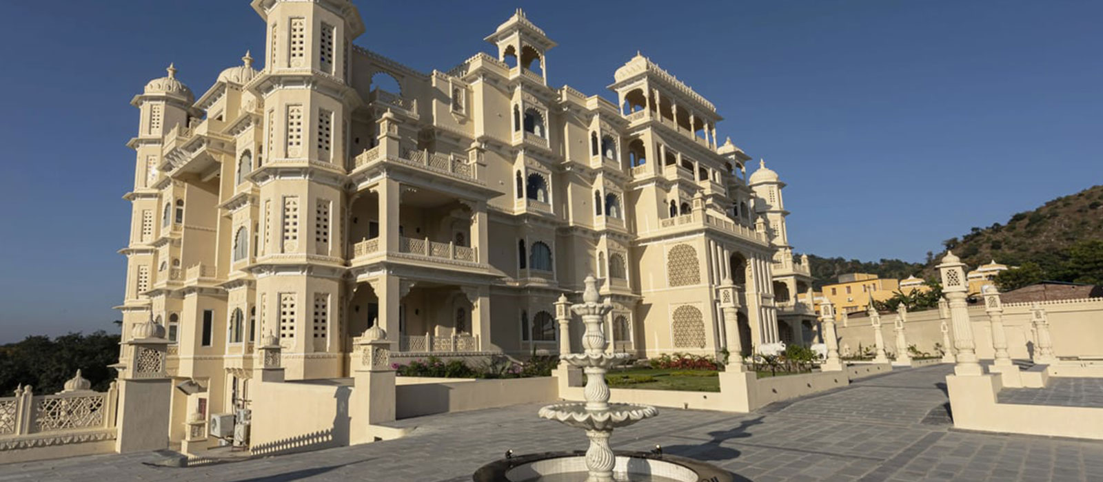 Wedding at Rawla Sagrun