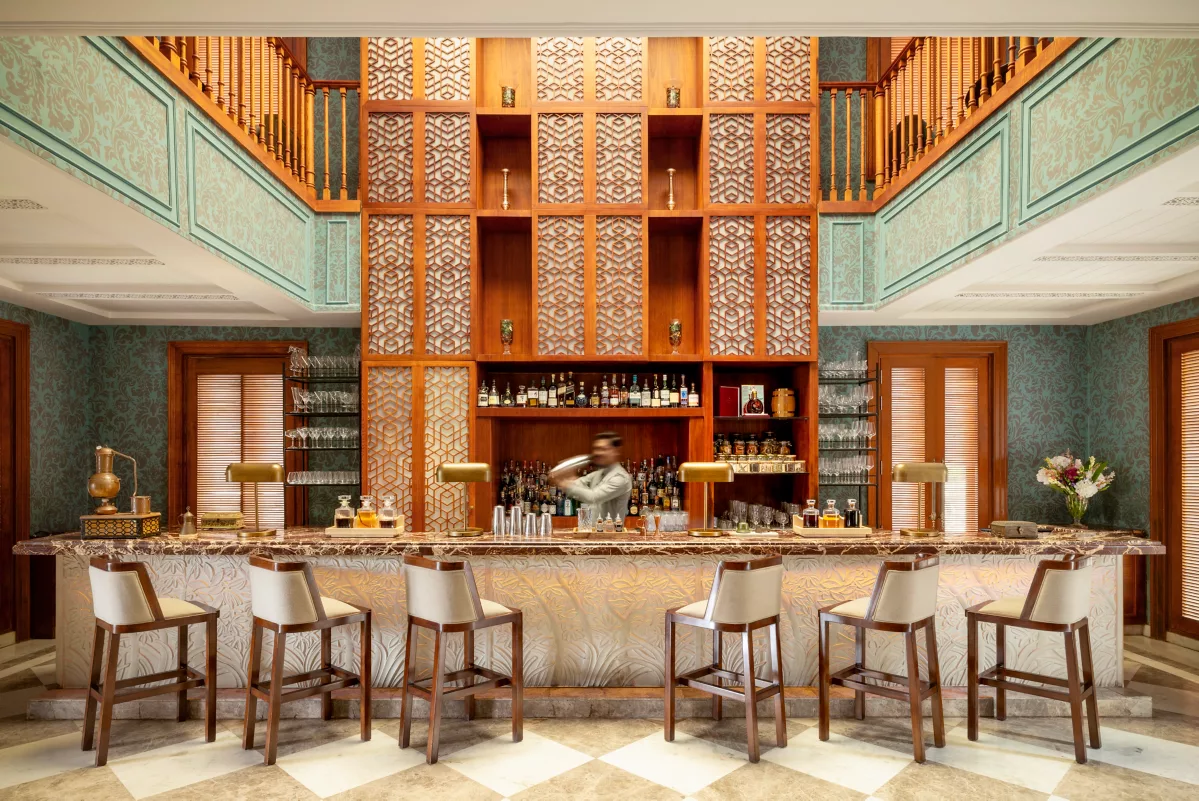 Raffles Udaipur Long Bar