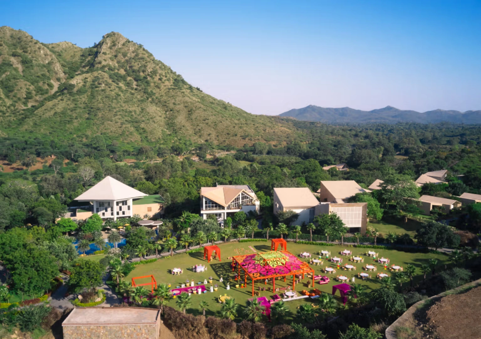 Taj Aravali Resort & Spa Aravali Lawn
