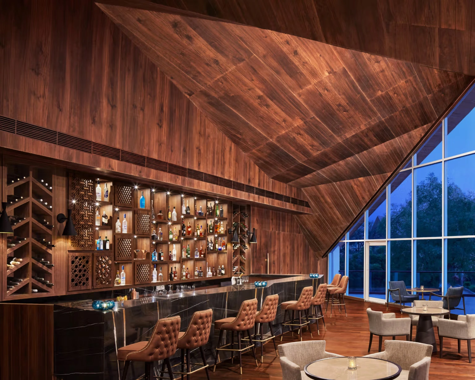 Taj Aravali Resort Odeypore Lounge Bar Restaurant