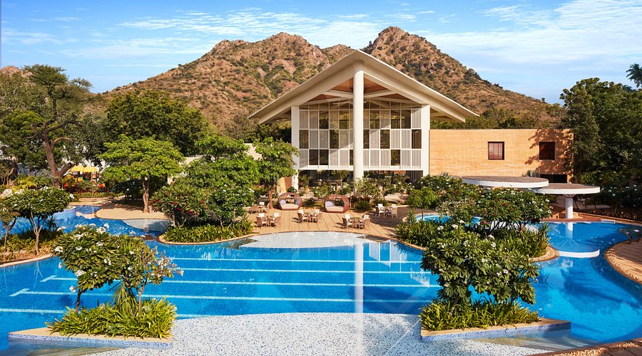Taj Aravali Resort & Spa – Luxury Wedding Resort in Udaipur