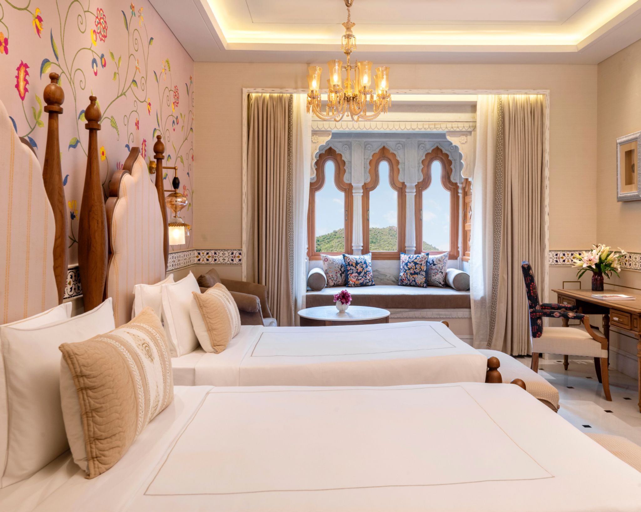 Taj Lalit Bagh luxury room