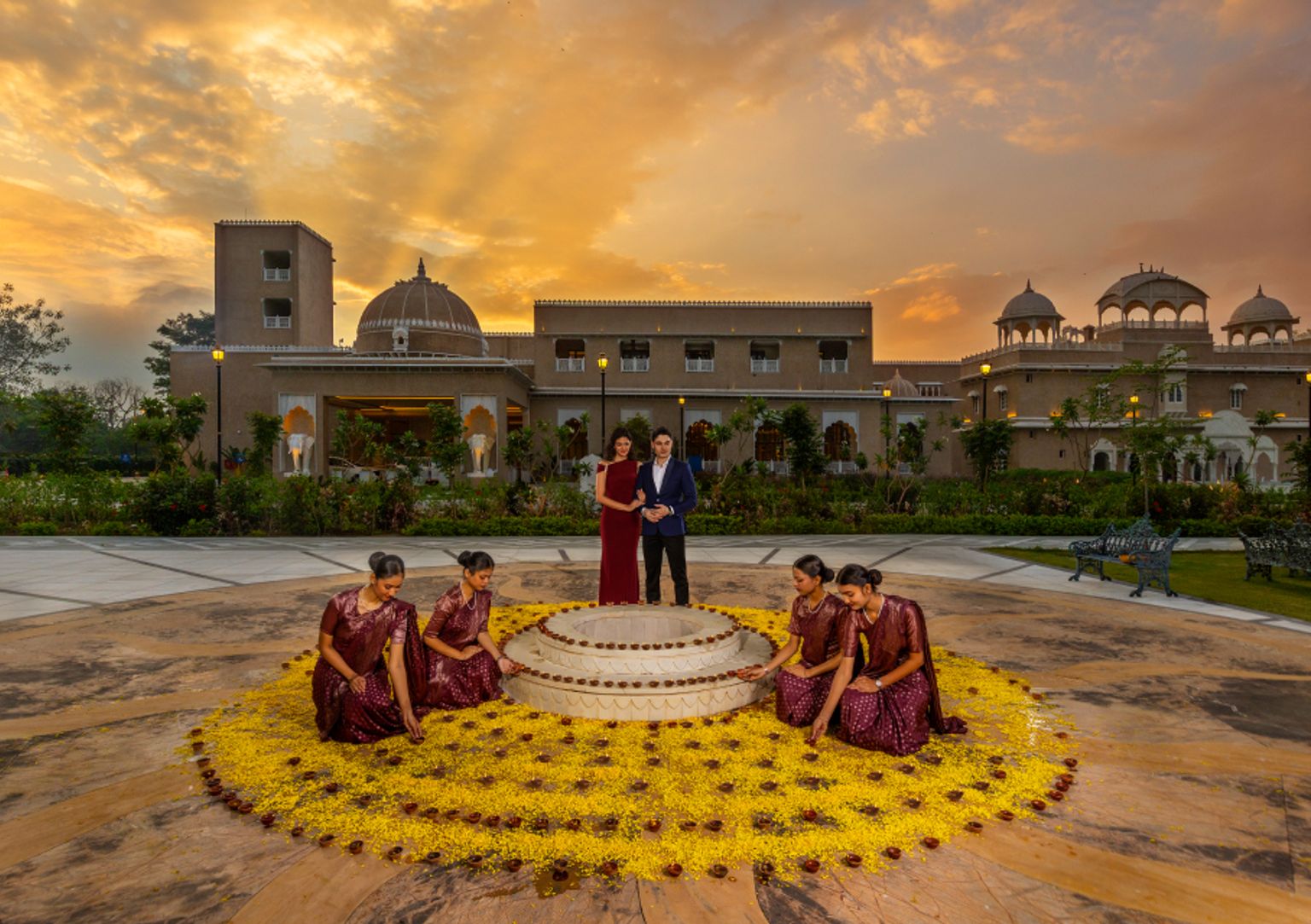 Taj Lalit Bagh Wedding Venue Swarn Van — Sundial Lawn