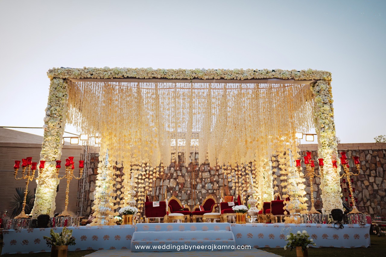 Open Sky Stage Decor