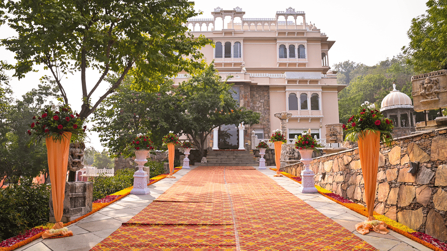 destination wedding at Fateh Niwas