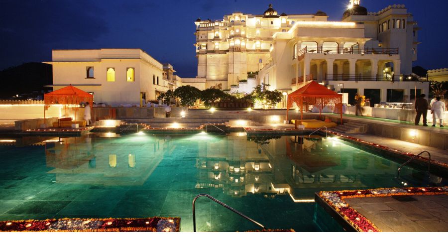 Raas Devigarh Eklingji Udaipur, Devigarh weddings by Neeraj Kamra, Devigarh wedding planner, Devigarh weddings