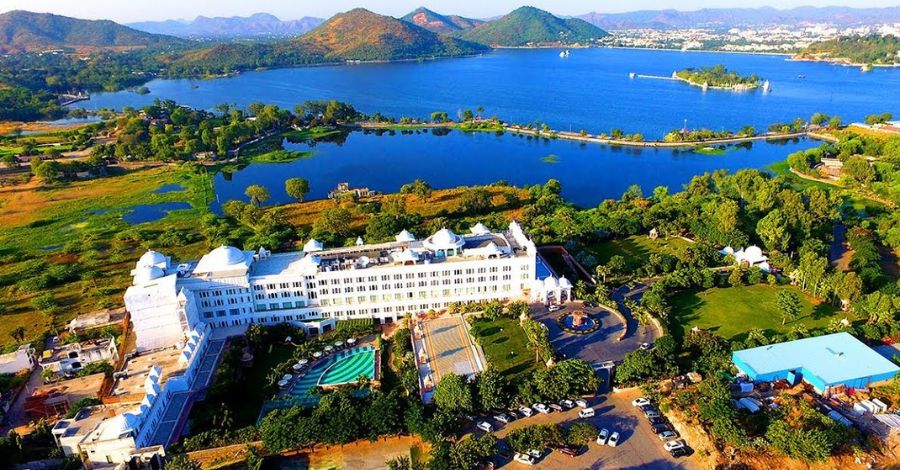 Radisson Blu wedding cost | cost of wedding at Radisson Blu Udaipur