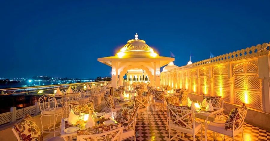 Radisson Blu wedding Udaipur, Weddings at Radisson Blu udaipur, Destination wedding at Radisson Blu
