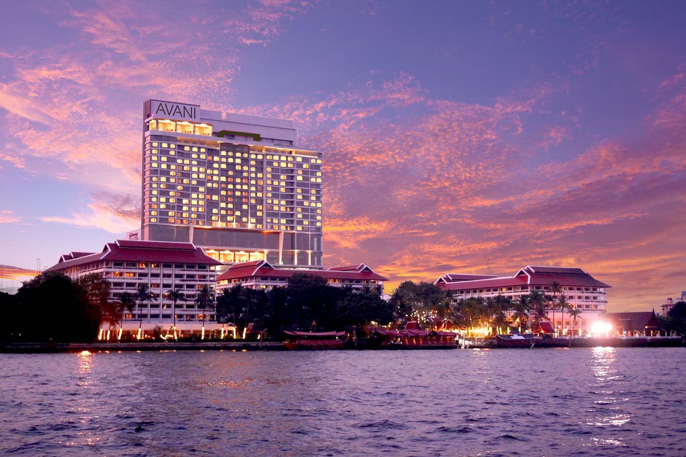Anantara Riverside Bangkok Resort Wedding