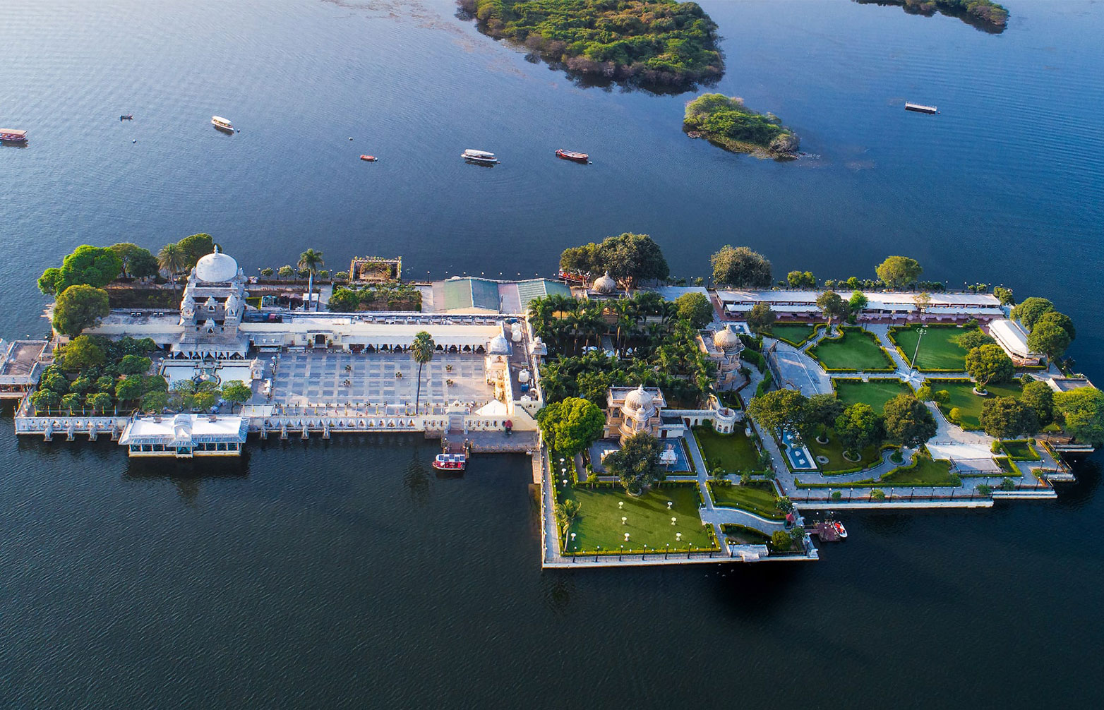 Jagmandir Island Palace Udaipur Wedding Destination Island Wedding Venue in Udaipur