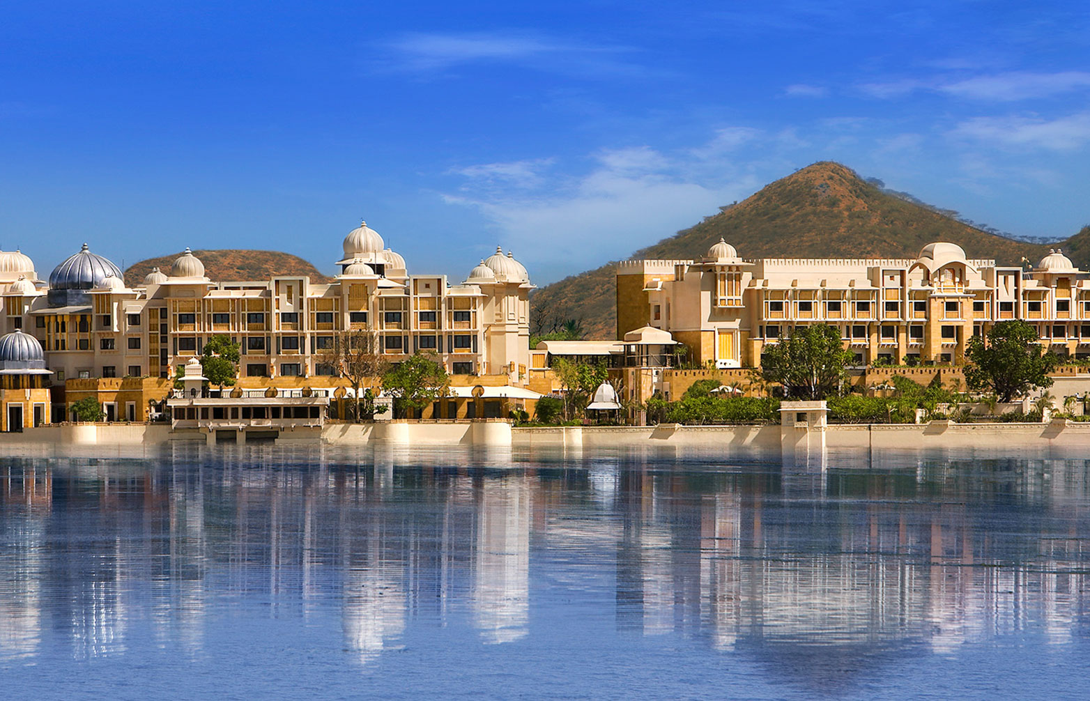 The Leela Palace Udaipur Weddings Lakeside Wedding Palace in Udaipur