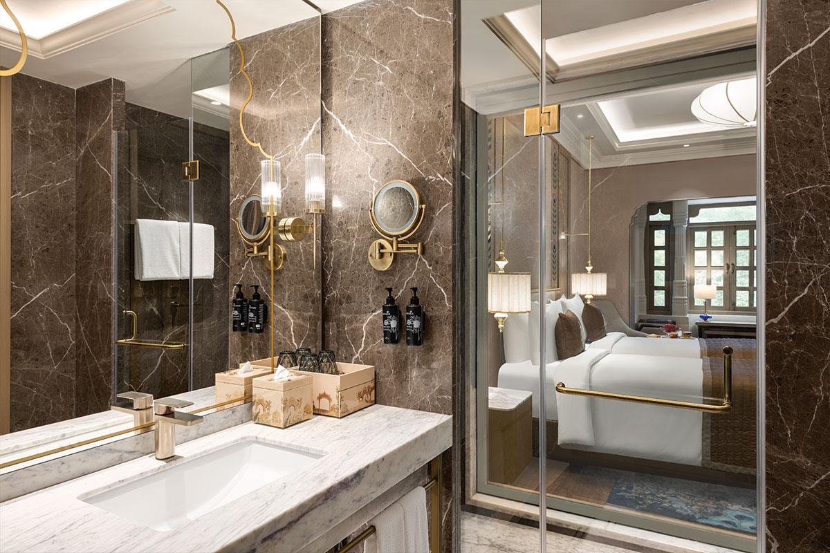 Wyndham Grand luxury room — museum view Udaipur